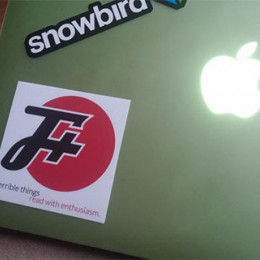 Green Macbook